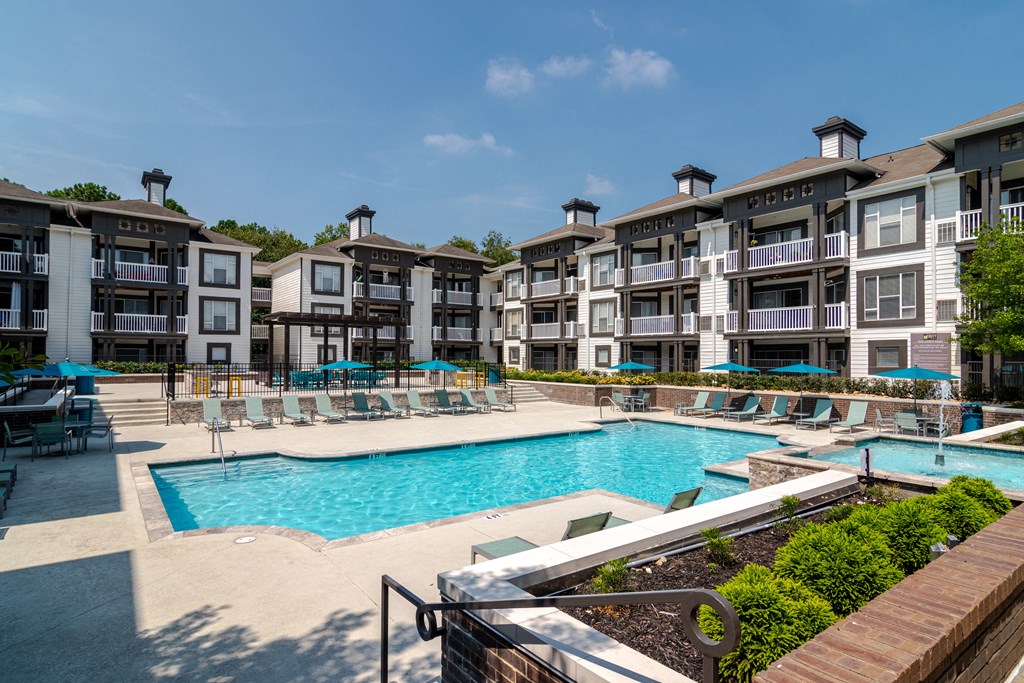 45Eighty Dunwoody Apartments, 4580 Barclay Dr., Dunwoody, GA RentCafe